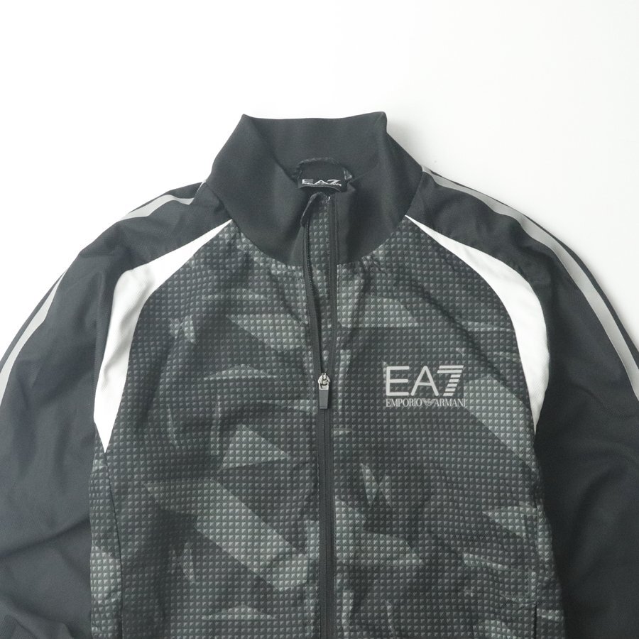 美品 EA7 ジョルジオ・アルマーニ EMPORIO ARMANI ジャージ セットアップ 黒 ブラック スポーツ 裏メッシュ【相場価格￥45,650-】_画像2