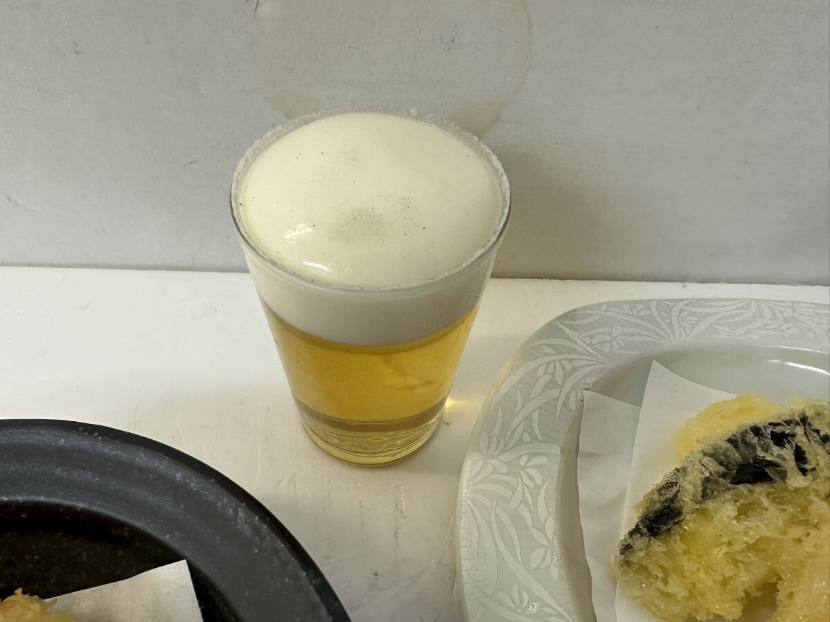 100 ★ 中古【11】食品サンプル 実物大 鯛飯 海鮮丼 天ぷら ビール 鰻せいろ 焼き物具材 小鉢 漬物 牛肉 鰻 8点まとめて_画像3