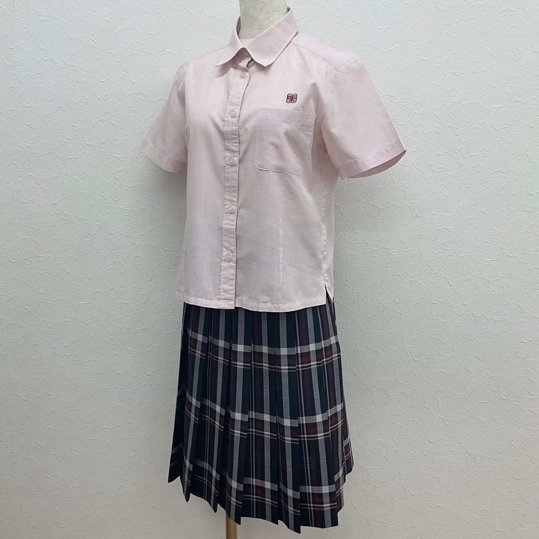 US764(中古) 熊本県 私立 菊池女子高校 ブラウス スカート 2点 US764(中古) 熊本県 私立 菊池女子高校 ブラウス スカート 2点