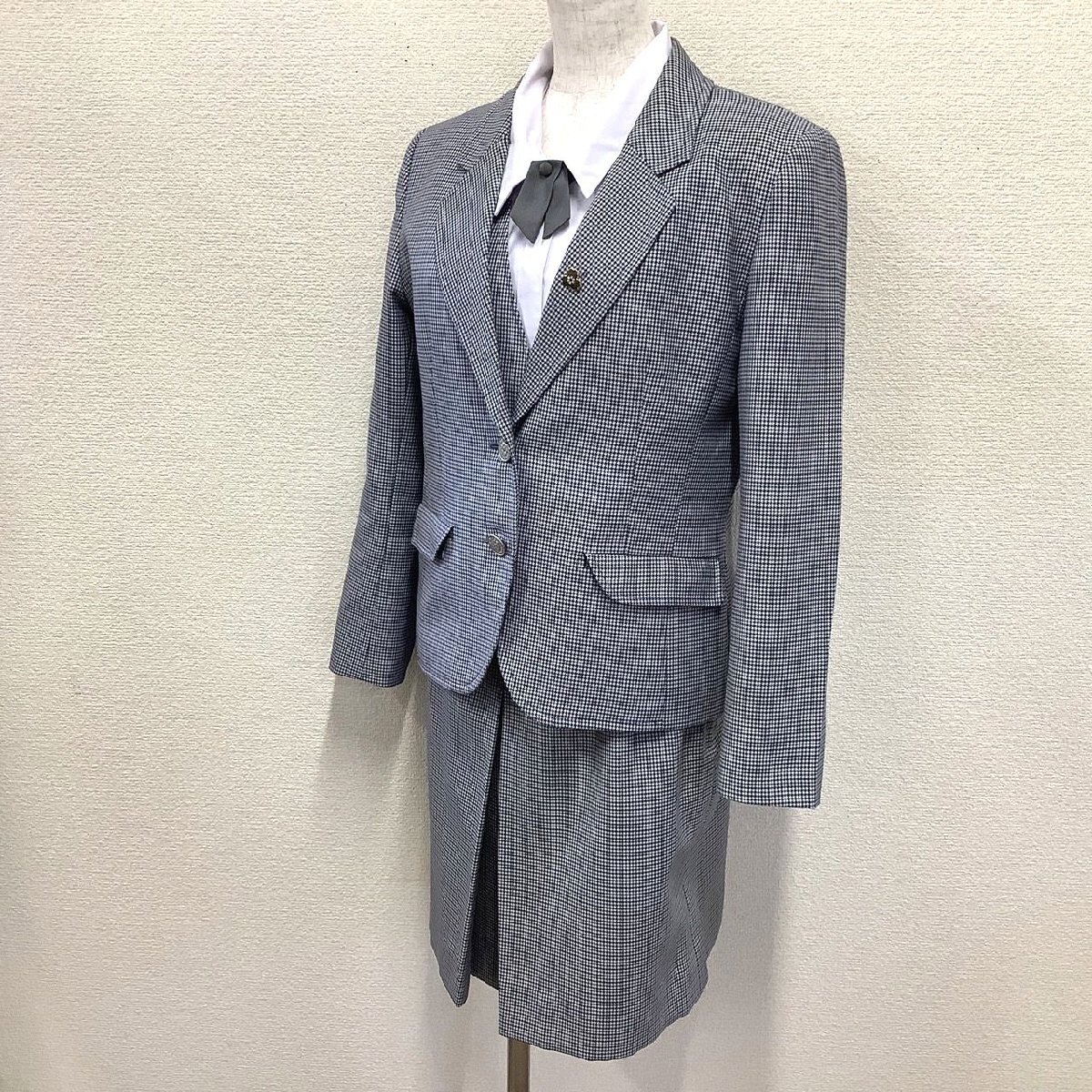 Yahoo!オークション - I471/S1076(中古)広島県 広島皆実高校 Yahoo!オークション - I471/S1076(中古)広島県 広島皆実高校