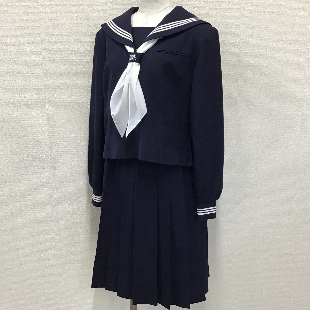 O543/T985(中古)栃木県 さくら市立氏家中学校 女子制服3点 /指定 O543/T985(中古)栃木県 さくら市立氏家中学校 女子制服3点 /指定