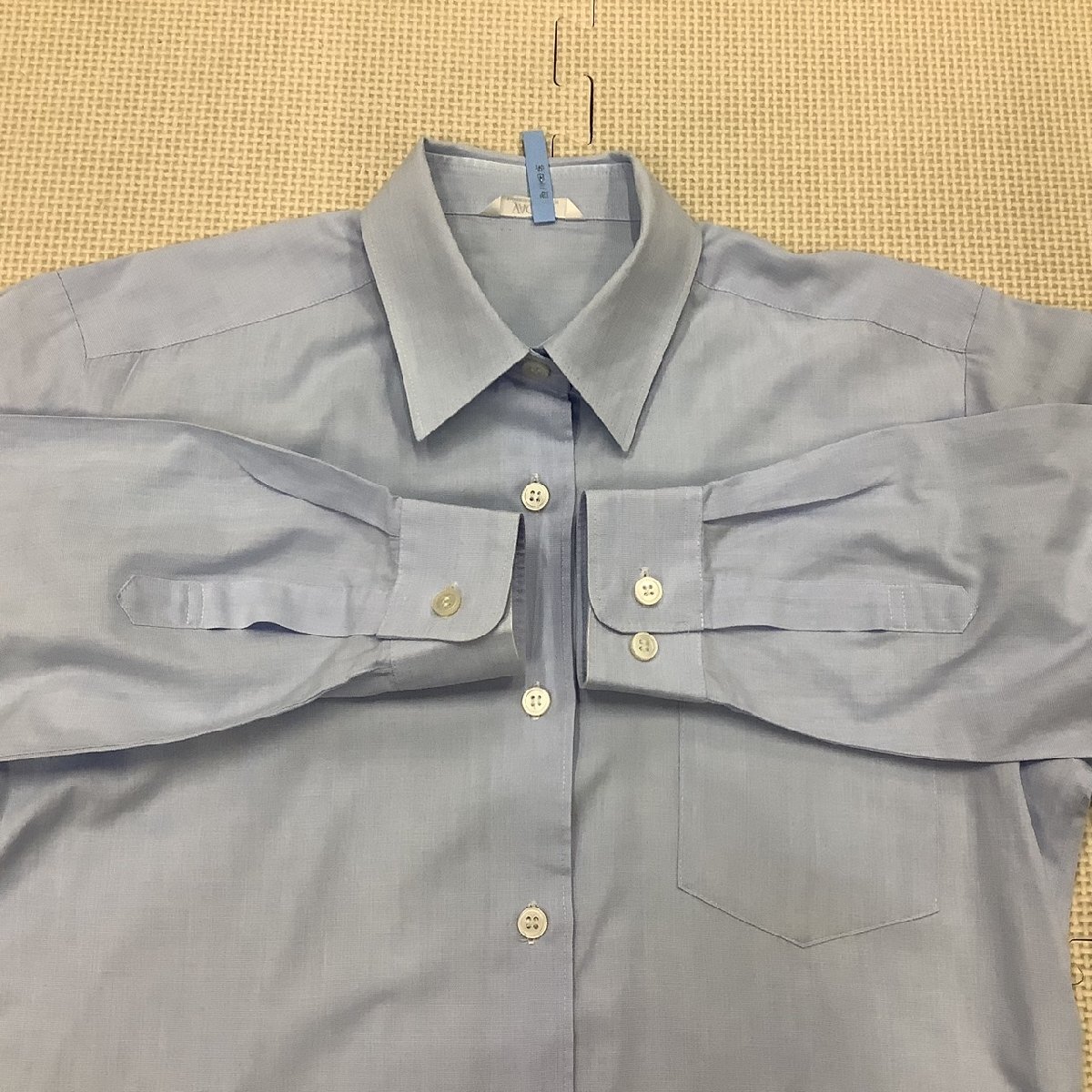 I491/Y(中古)山形県 荒砥高校 女子制服2点 /指定品/M/W69/丈53/長袖ブラウス/冬スカート/YACHT/青/チェック柄/ベルトスカート/学生服_画像3