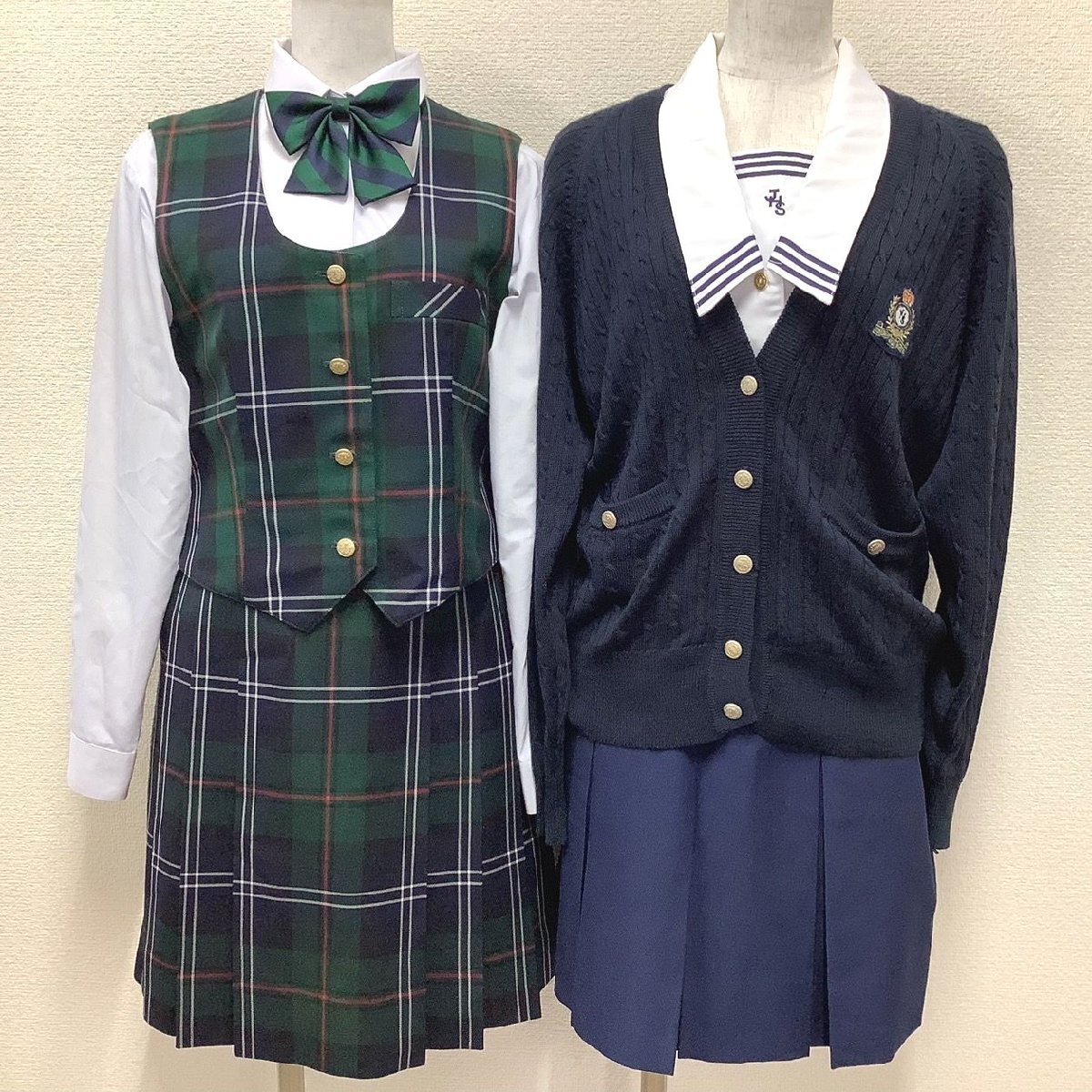 I497/Y(中古)山形県 山形城北高校 女子制服9点 /旧制服/LL/L/M/W64～67/9-54/ブレザー/ベスト/スカート/リボン/カーディガン/YUKIKO HANAI/_画像2