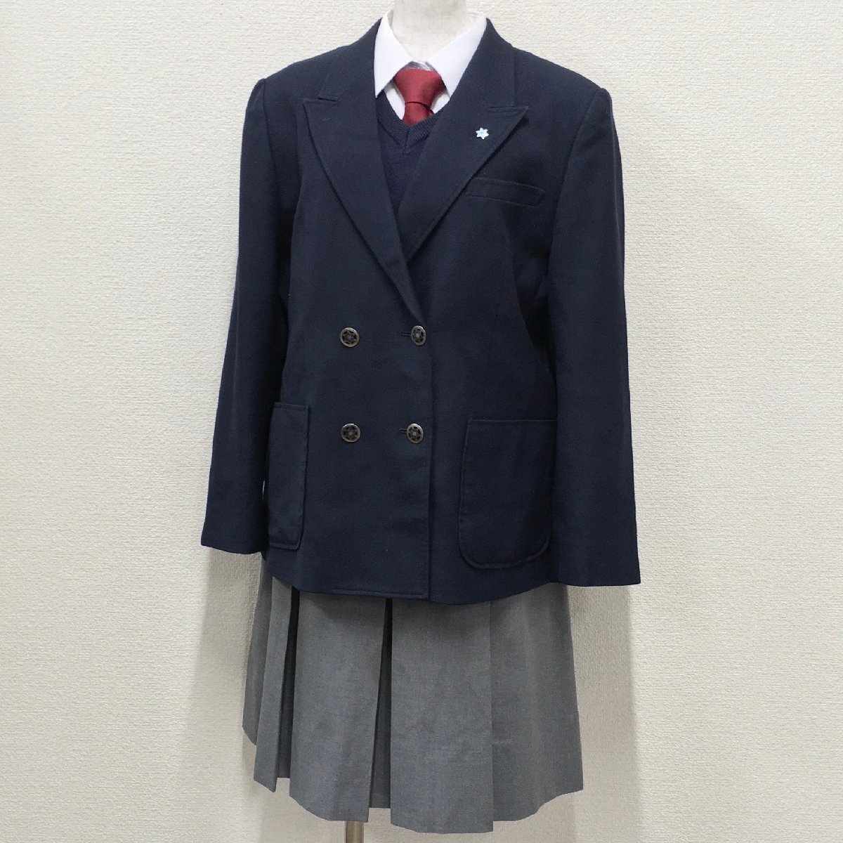 A602/T(中古)茨城県 那珂高校 女子制服5点 /旧制服/L/LL/W75/校章付/ブレザー/ベスト/ブラウス/スカート/ネクタイ/冬服/学生服/卒業生品_画像1