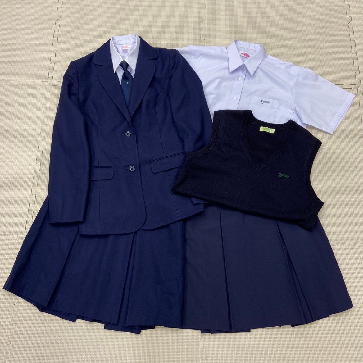 Yahoo!オークション - Y511/T(中古)群馬県 高崎北高校 女子制服6 Yahoo!オークション - Y511/T(中古)群馬県 高崎北高校 女子制服6