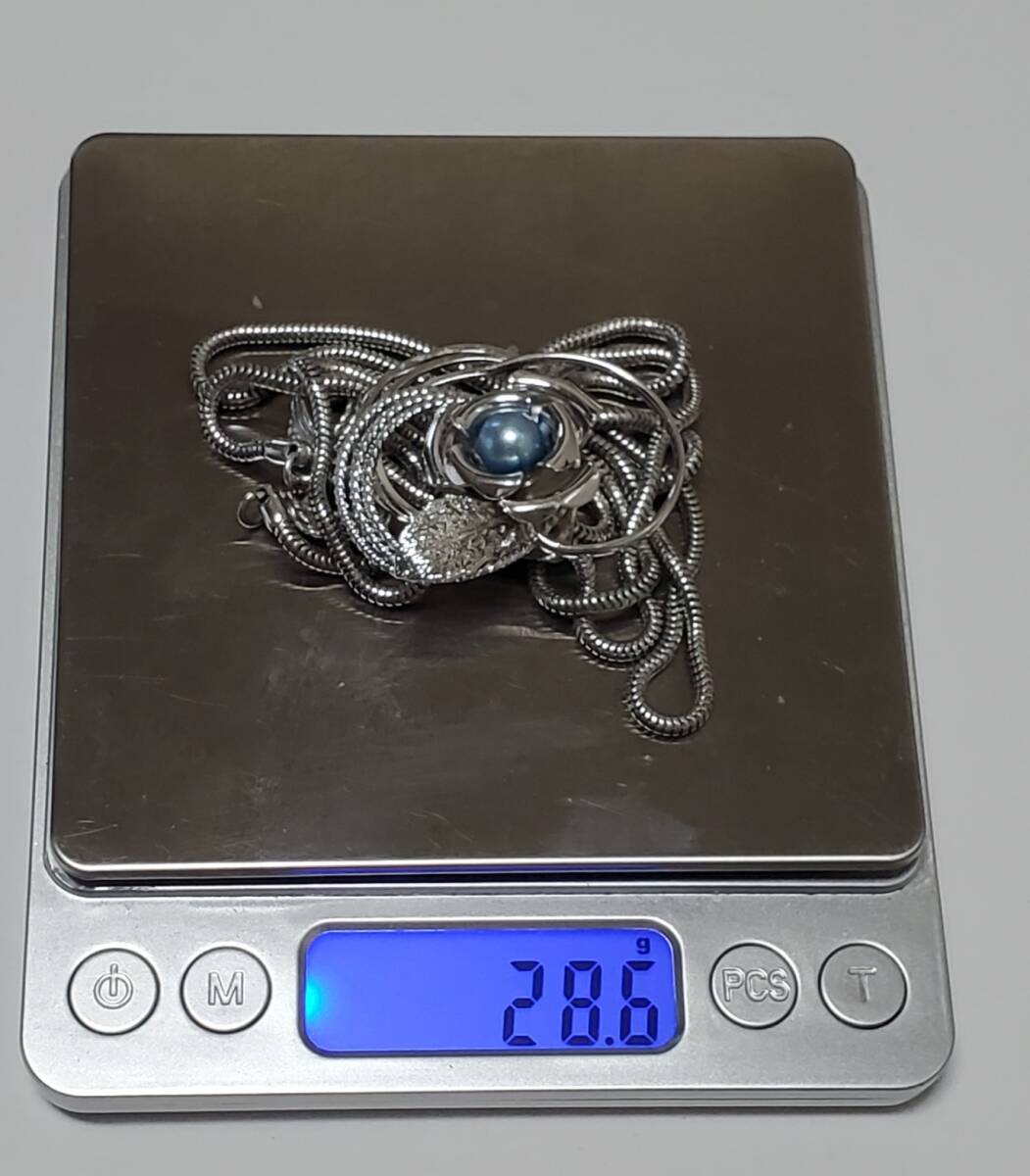 真珠 ループタイ ネックレス シルバーカラー レディース  80㎝ 28,6ｇ 美品の画像8