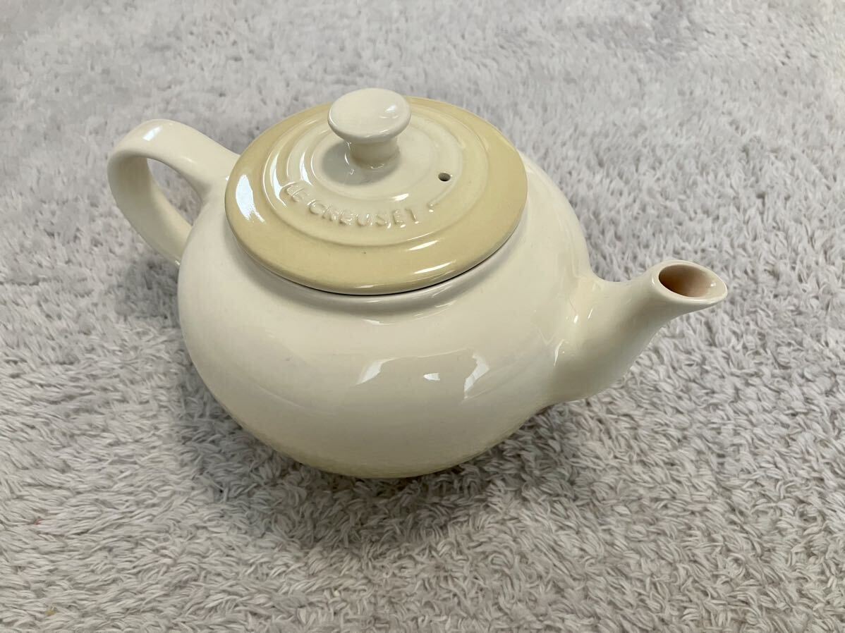 未使用 LE CREUSET ル・クルーゼ ルクルーゼ ティーポット 急須 茶こし付き 茶器 陶器 アイボリーの画像1