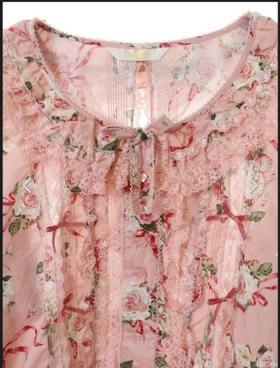 ピンクハウス PINK HOUSE 50th ボークスコラボ 花柄 長袖 Dolly ピンクハウス PINK HOUSE 50th ボークスコラボ 花柄 長袖 Dolly