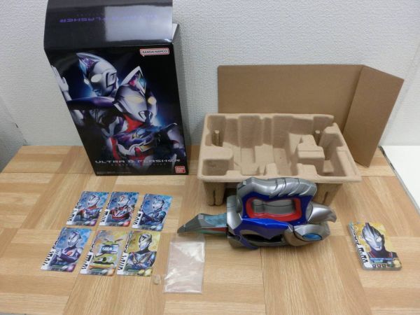信頼も厚い of/307673/2401/バンダイ EDITION MEMORIAL ウルトラディーフラッシャー ウルトラマンデッカー BANDAI ウルトラマン
