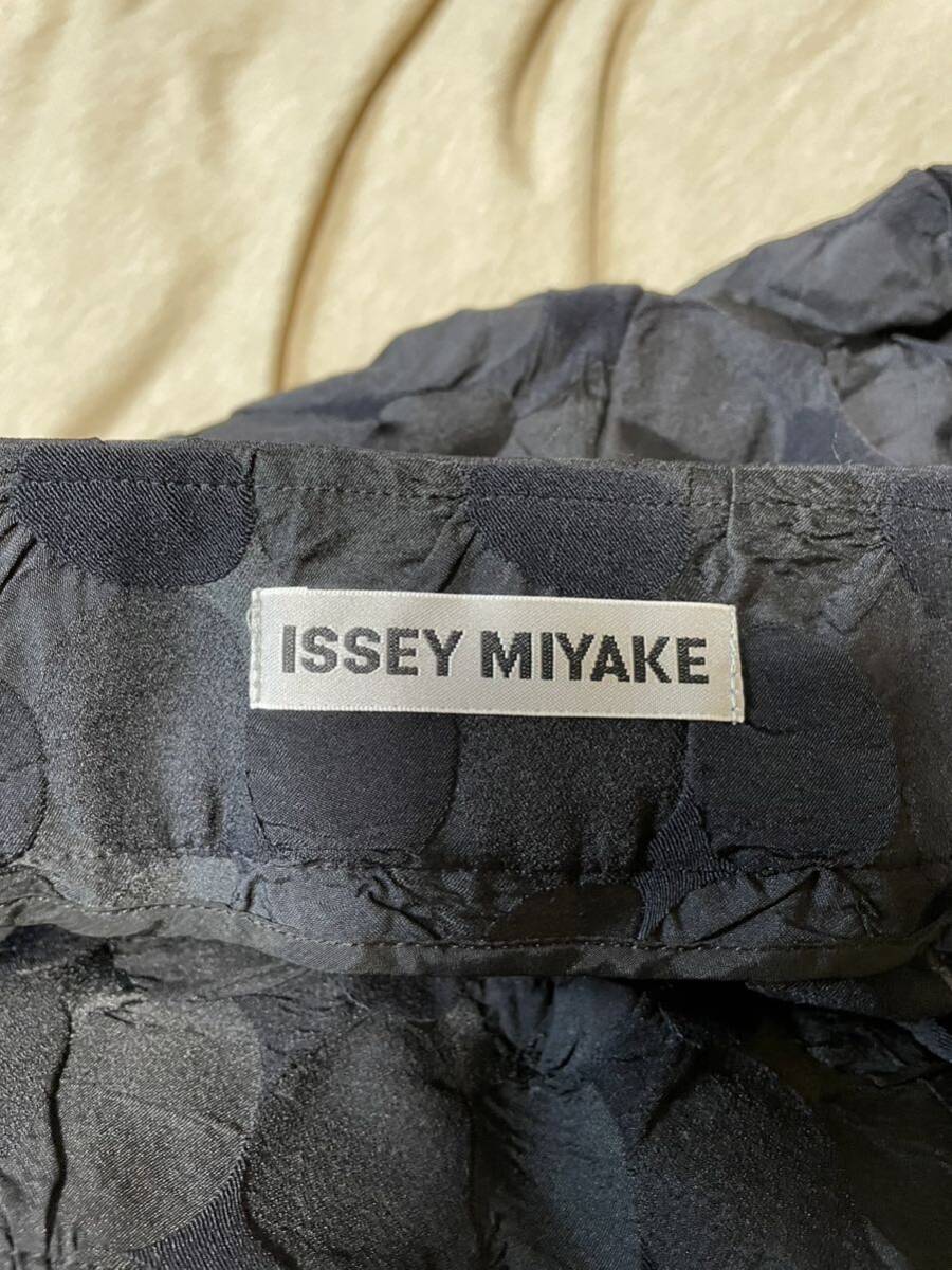 ☆☆ISSEY MIYAKE(イッセイミヤケ)のパンツ.2.ブラック☆☆_画像4