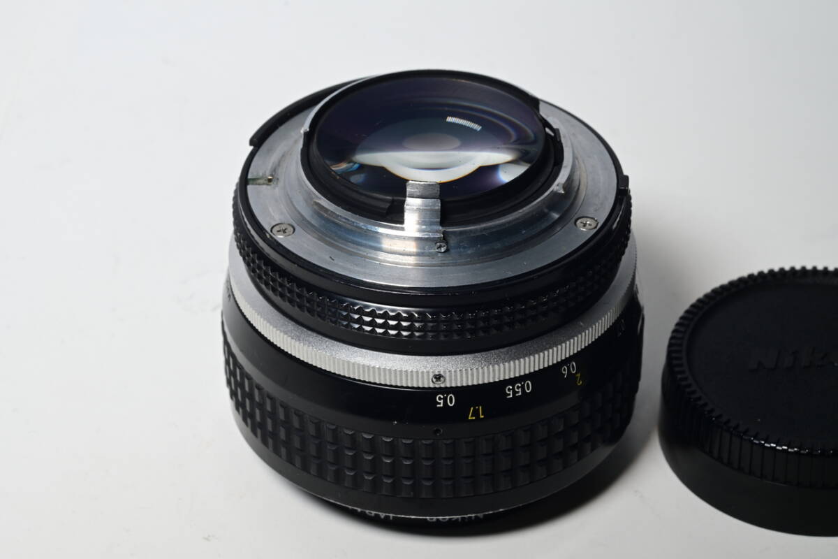 Ai Nikkor 50mm F1.2 single burnt point manual lens practical goods film digital camera and so on Old Vintage 