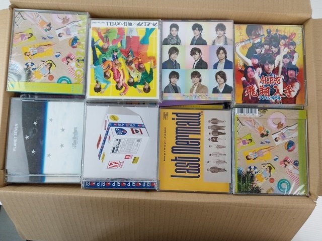 [BR-090] 邦楽 CD AKB48/SKE48/なにわ男子/光GENJI/乃木坂46/PUFFY など いろいろ まとめ売り 再生未確認 ジャンク_画像8