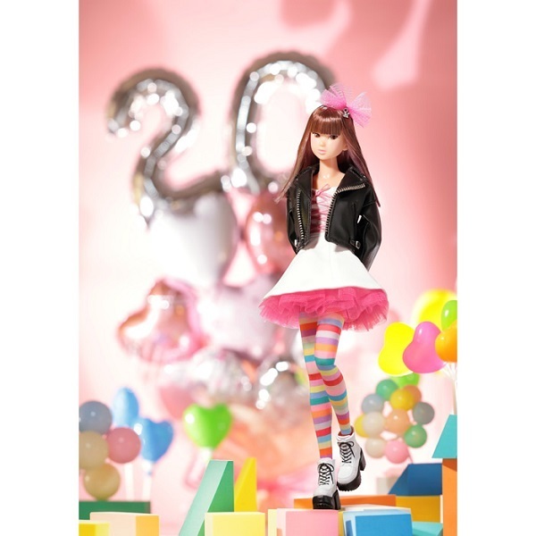 【即納】momoko DOLL モモコドール Twenty Colors 221363 人形 フィギュア コレクション 20周年 ライダースジャケット パニエワンピース_画像4