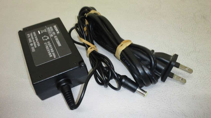 SONY 純正品 ACアダプター AC-M1208WW 通電確認済みの画像3