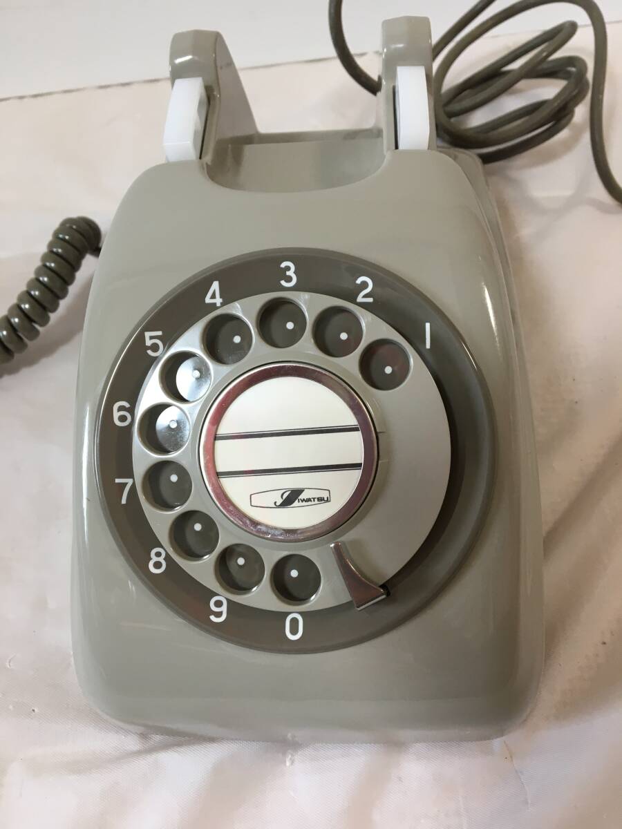 0T5790 unused long-term keeping goods 650-A 650-A1 dial type telephone machine 600 shape black telephone Iwatsu Electric rock through wa-m gray Showa Retro 