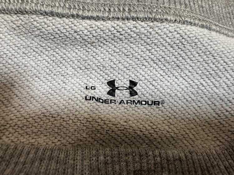 UNDER ARMOUR アンダーアーマー スウェット　サイズMD_画像4