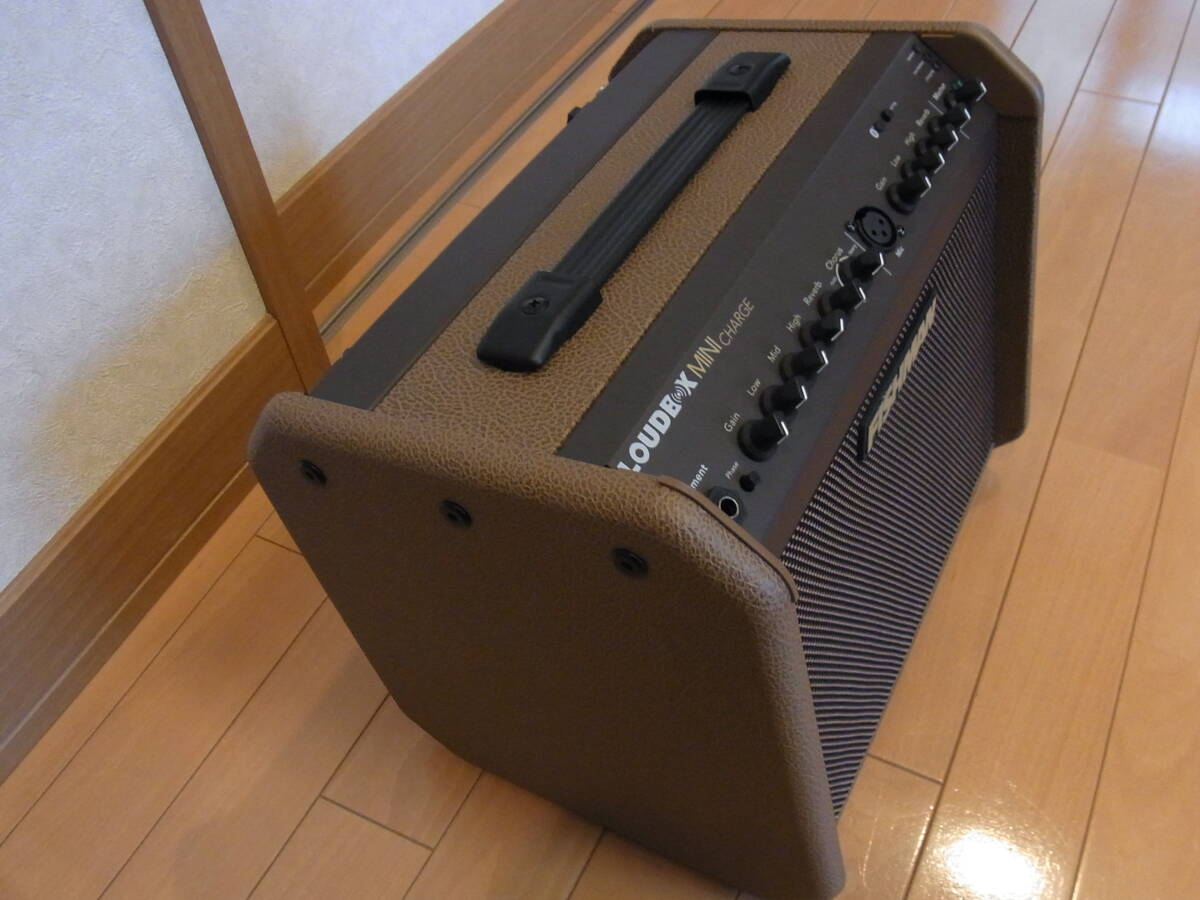 ほぼ新品・保証期間内 FISHMAN Loudbox Mini Charge Amplifier フィッシュマン bluetooth_画像4