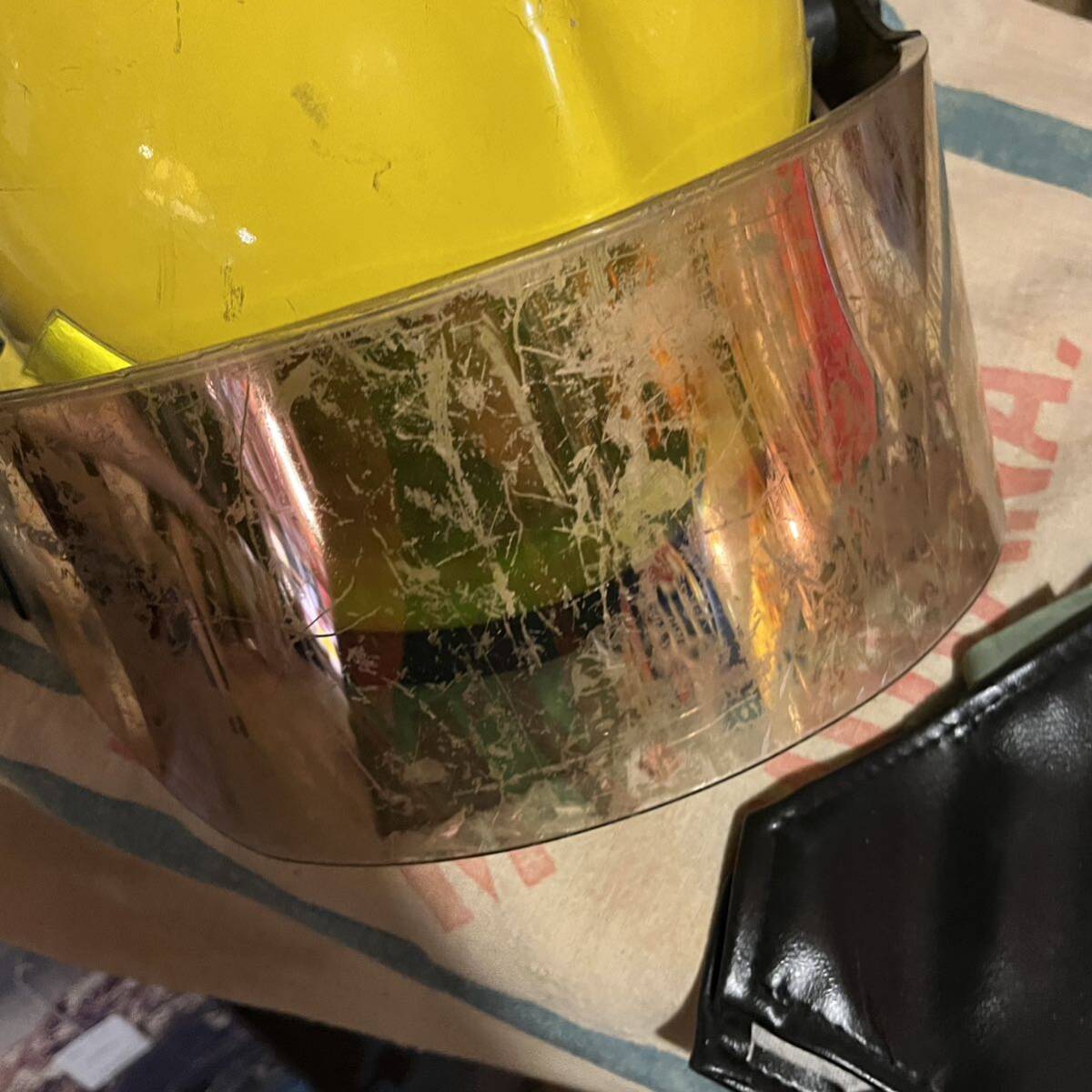 【ミリタリー/軍物】ヘルメット 米軍放出品 実物 消防隊 FIRE DEPT. シェード 反射板 希少 レア アメリカ製 1995年製 反射板 イエロー 黄色の画像6