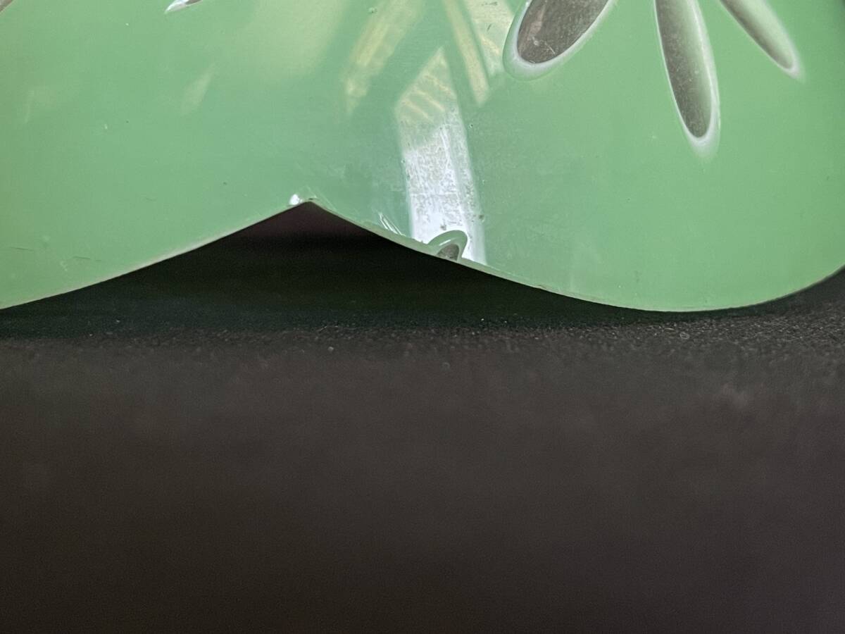 【明治/昭和レトロ】電笠 電傘 切子 被ガラス 緑 グリーン 当時物 照明 時代ガラス ランプシェード 古玩『収集家放出品』の画像10