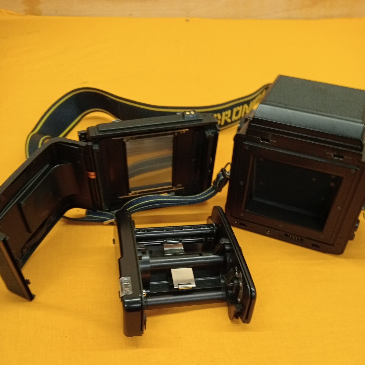 ZENZA BRONICA GS-1 中古品 中判カメラ ゼンザブロニカ 動作未確認 現状品 ボディのみ _画像6