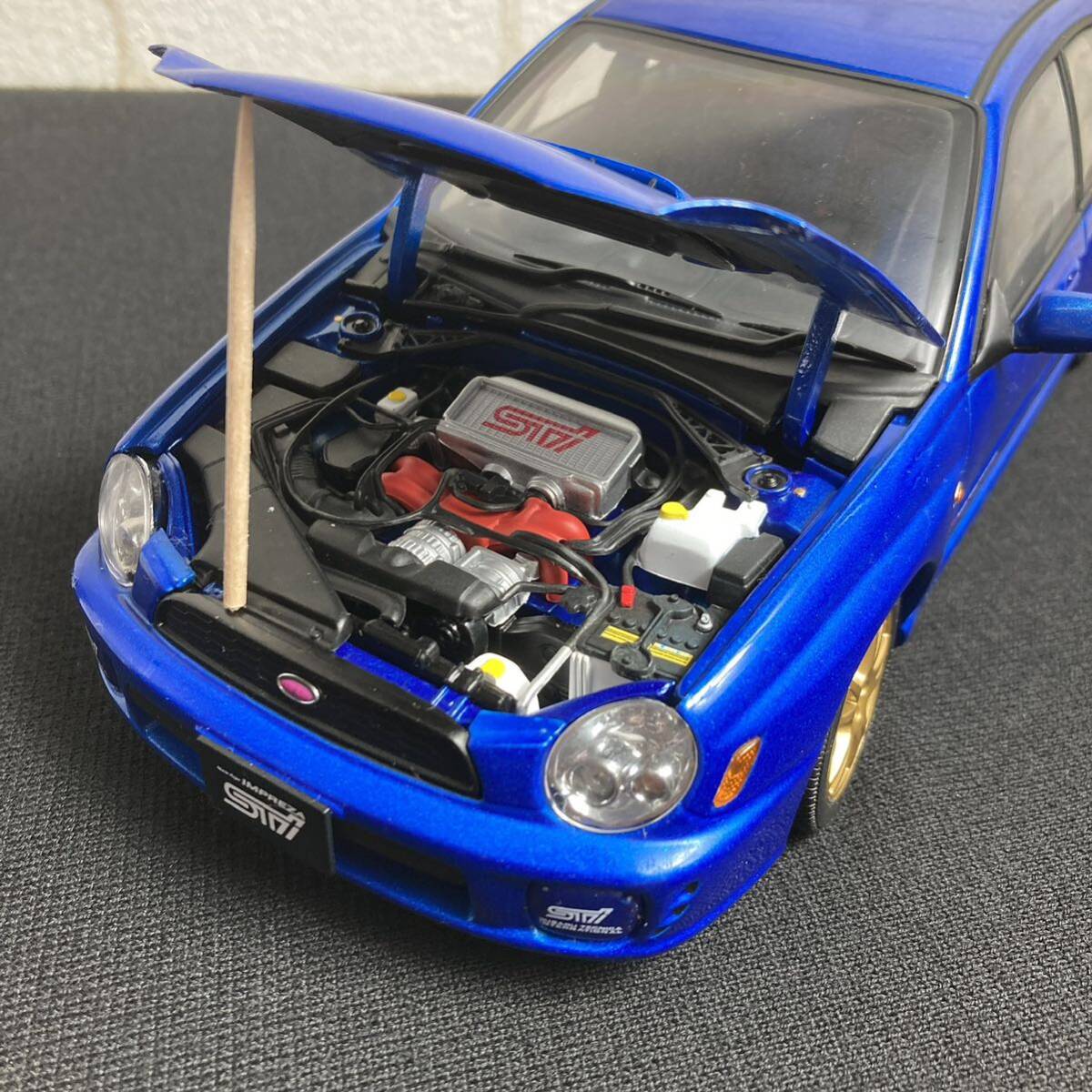 Autoart オートアート 1/18 スバル ニューエイジ インプレッサ WRX STI 2001 青 ブルー ミニカー フィギュア コレクター品 k51-327-28の画像2