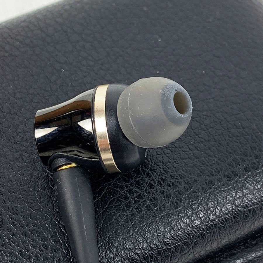 audio-technica オーディオテクニカ インイヤーヘッドフォン ATH-CKR100 イヤホン イヤフォン◆動作確認済み [M11327]_画像5