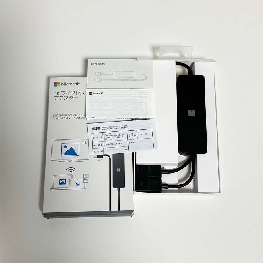 Microsoft 4K ワイヤレス ディスプレイ アダプター UTH-00036 パソコンやスマホの画面をミラーリングMiracast