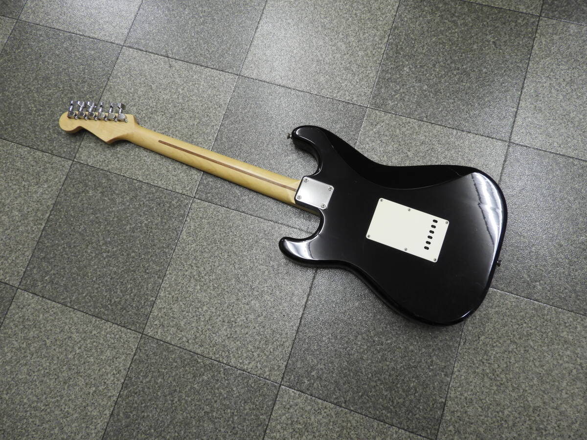 １スタ Fender JAPAN ST ストラト ジャンク品 本体のみ_画像5