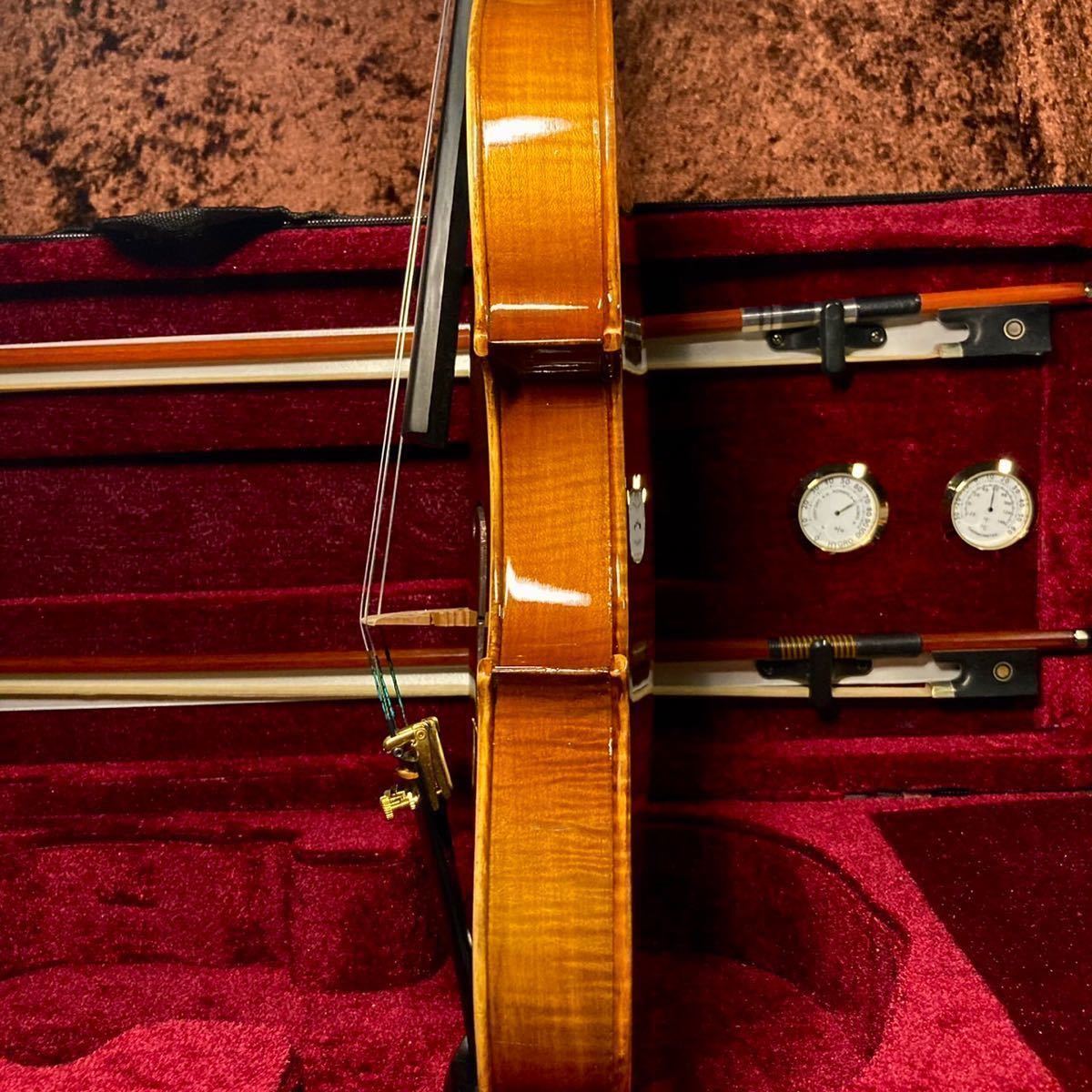 高級単板トラ目フレイムメイプルバック　工房製ハンドメイドバイオリン　4/4サイズ　美杢フレイムメイプル材使用品　付属品多数_画像3