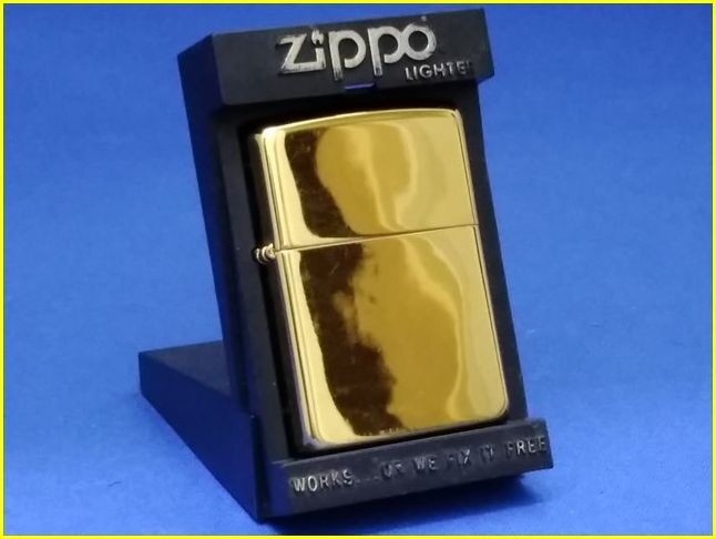 ★【USED/売切り】 ZIPPO/ジッポー 1996年 金色/ポリッシュ/鏡面/無地/プレーン/ゴールドミラー/オイルライター ★_画像1