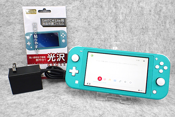 ☆【中古 良品】Nintendo Switch Lite ターコイズ HDH-S-BAZAA 任天堂 ニンテンドー スイッチ ライト ACアダプタ・フィルム付き(PZ80-16)_画像1