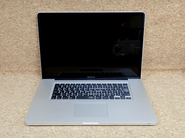 【ジャンク】修理交換用パーツ MacBook Pro 17インチ Early2011 A1297 キーボードユニット 液晶パネル ディスプレイ ※HDDなし(KZ213-1)の画像1