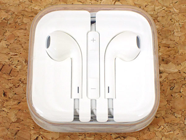 【新品 未使用】Apple 純正 EarPods マイク付き イヤホン iPhone 付属品 有線《全国一律送料370円》(PCYT25-10)_画像1
