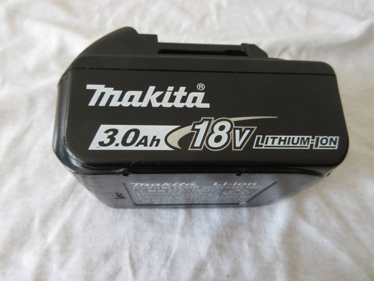 極美品 マキタ　純正 バッテリー BL1830B makita 18V 3.0AH_画像6