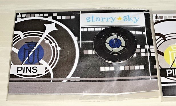 Starry☆Sky 星月学園校章 ピンズ ピンバッジ 2個セット 夏冬セット 未開封 ★_画像2