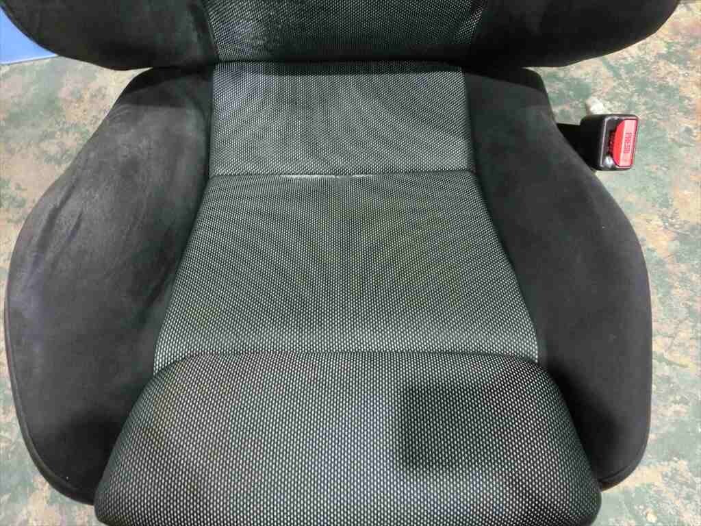 T【U3-93】【西濃】★ホンダ/ストリーム RN8/運転席 手動式 レカロシート/RECARO/ジャンク扱い/※擦れ傷有りの画像3