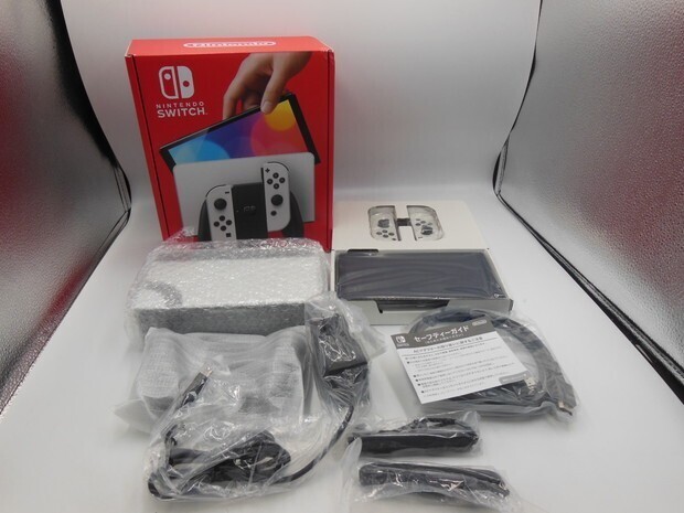 T[u4-46][80 size ]^ Nintendo switch body have machine EL model white / game machine / nintendo / simple operation verification settled /* scrub scratch * outer box scratch have 