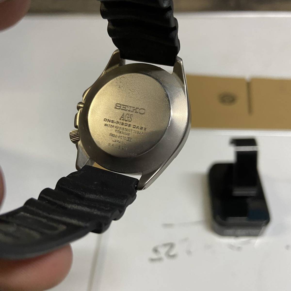 セイコー 自動巻き発電式 腕時計 SEIKO 5M22 6010 AGS フィールドマスター チタン 中古品_画像7