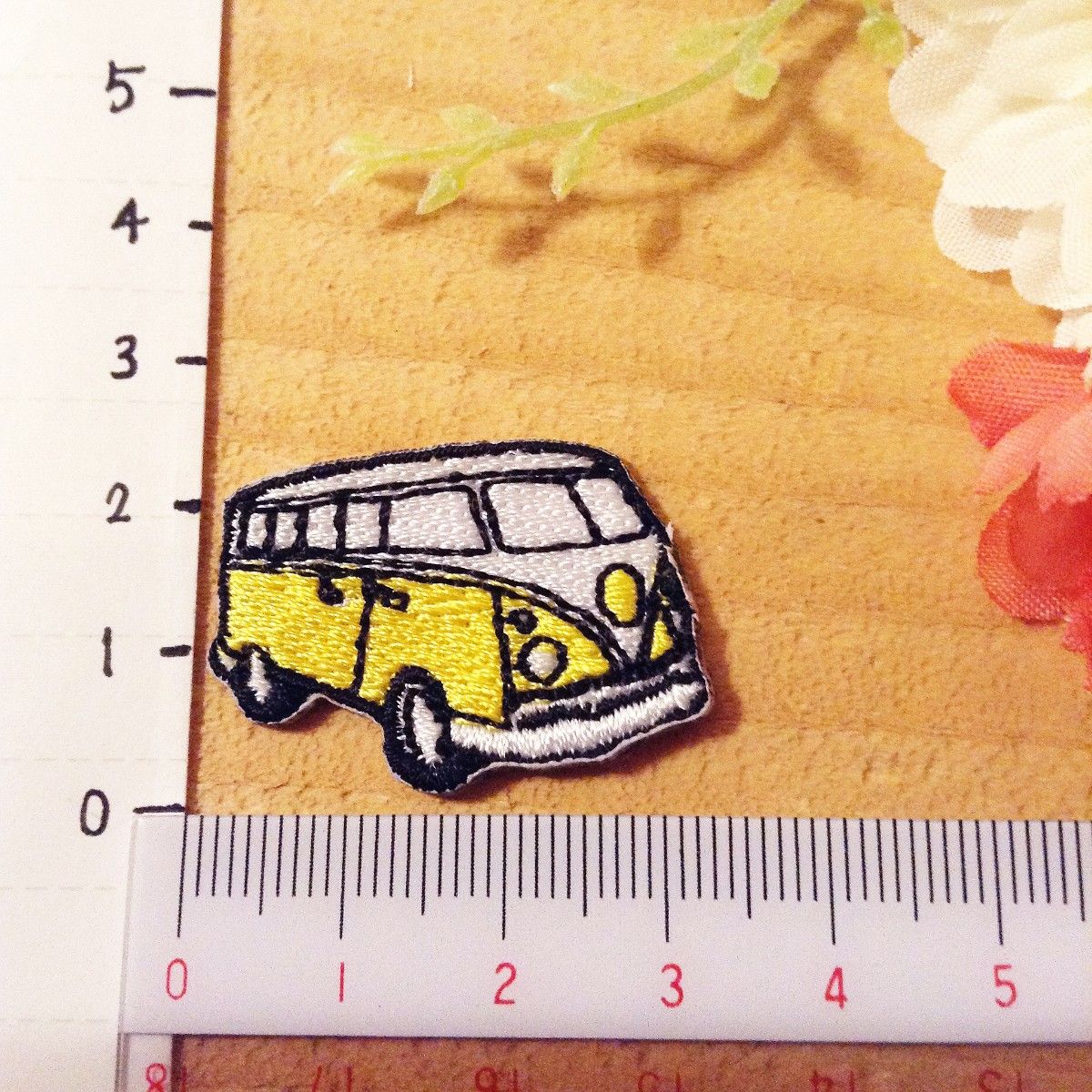 刺繍ワッペン 6枚セット フォルクスワーゲンバス タイプ2風 BUS 車 イエロー 大中小サイズ アイロン接着 入園準備