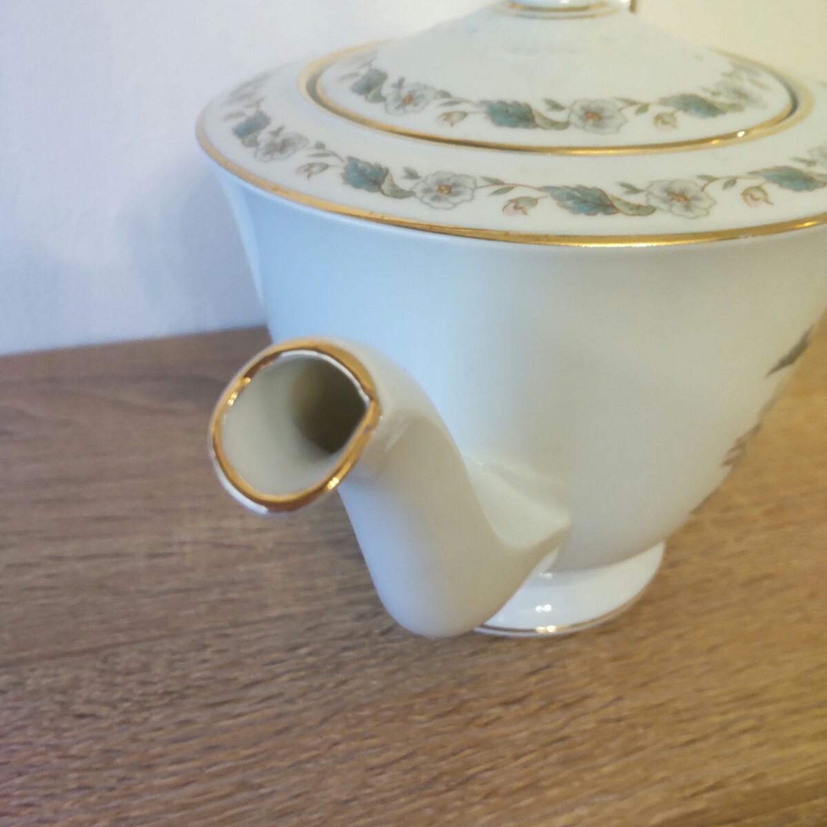 ■n265【ノリタケ　ティーポット】Noritake　紅茶　食器　高さ17㌢程度　保管未使用品 茶器_画像4