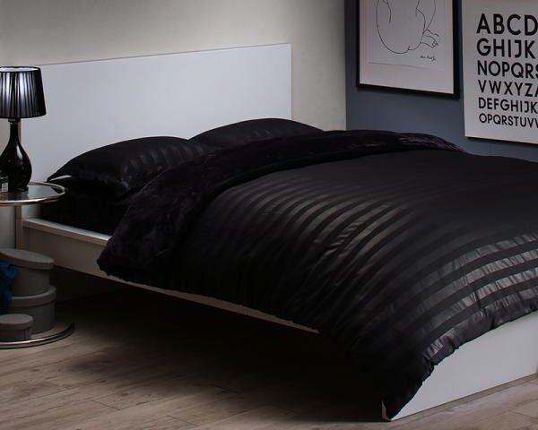 上質マイクロファイバー ベッド用 ボックスシーツ の単品(マットレス用カバー) クイーンサイズ 色-ジェットブラック /暖かい 洗える