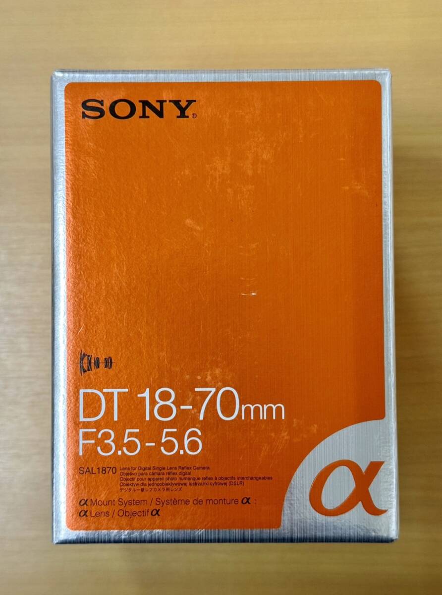 保管品未開封 SONY α Aマウント系レンズ DT 18-70mm F3.5-5.6 SAL1870 未使用_画像2