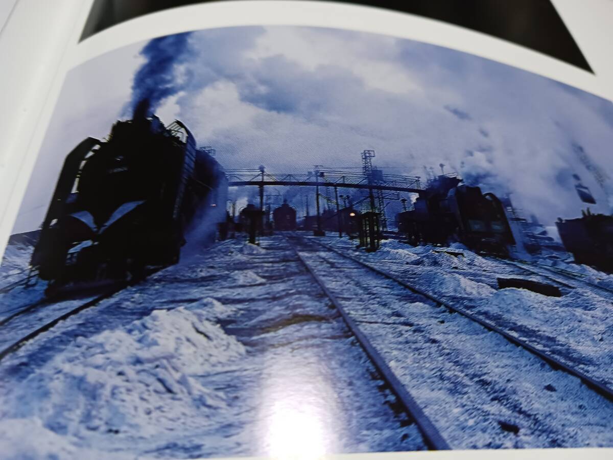 ★大型本ハードカバー288ページ！　　鉄道洋書　中国の蒸気機関車写真集。　満鉄型SL,形式写真、走行写真多数。_画像9