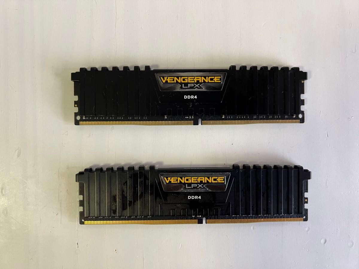 CORSAIR DDR4 メモリVENGEANCE LPX Series 8GB×2枚キット CMK16GX4M2A2133C13