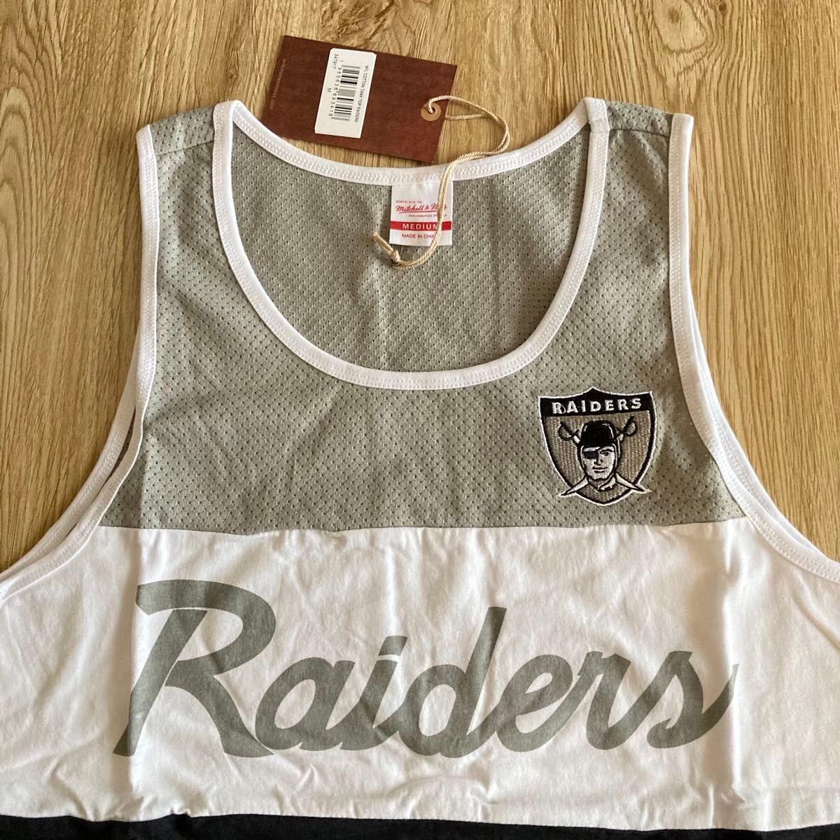 【海外限定】Mサイズ Mitchell&Ness ラスベガスレイダース タンクトップ ミッチェルアンドネス raiders