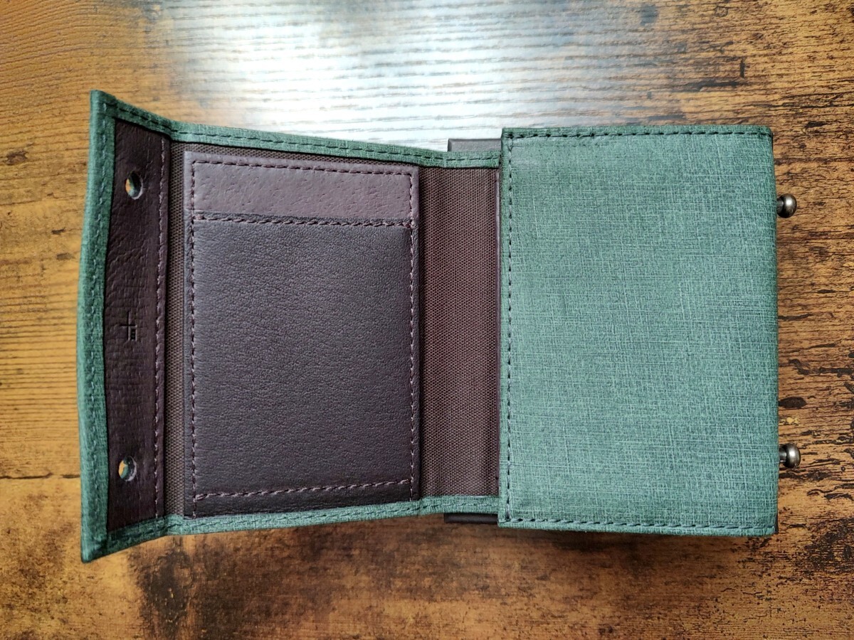  new goods unused *mi ref .tsulie2 P25k Ad reti green × chocolate emipiumillefoglie Ⅱ leather purse 
