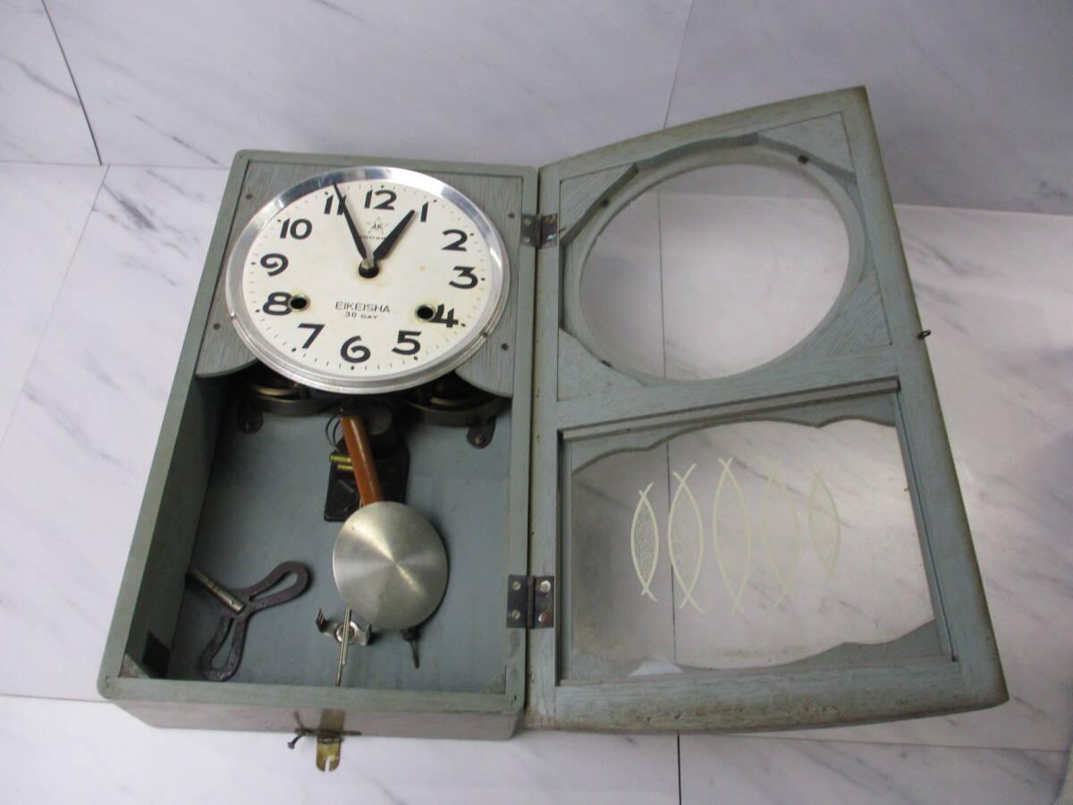 S957 棚32 ジャンク品 栄計舎 KODAMA 振り子時計 ゼンマイ式 アナログ時計 2針 レトロ 昭和 アンティーク 柱時計 壁掛け時計の画像2