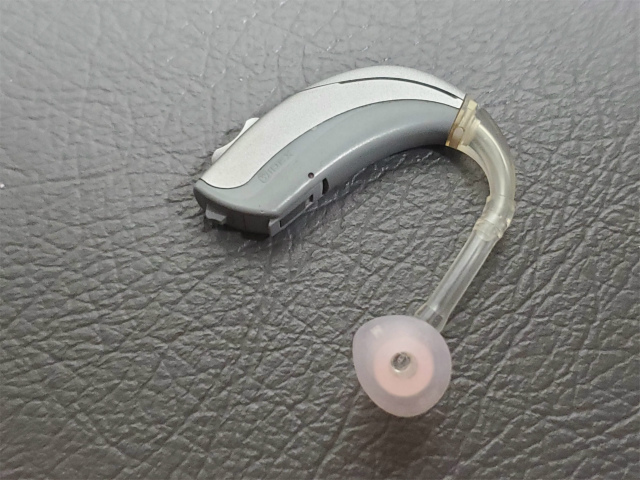 [1743]中古 WIDEX ワイデックス 耳かけ型 補聴器 片耳用 高度難聴用 E-FP E05G エンジョイ 50 ENJOY 2022年購入の画像2