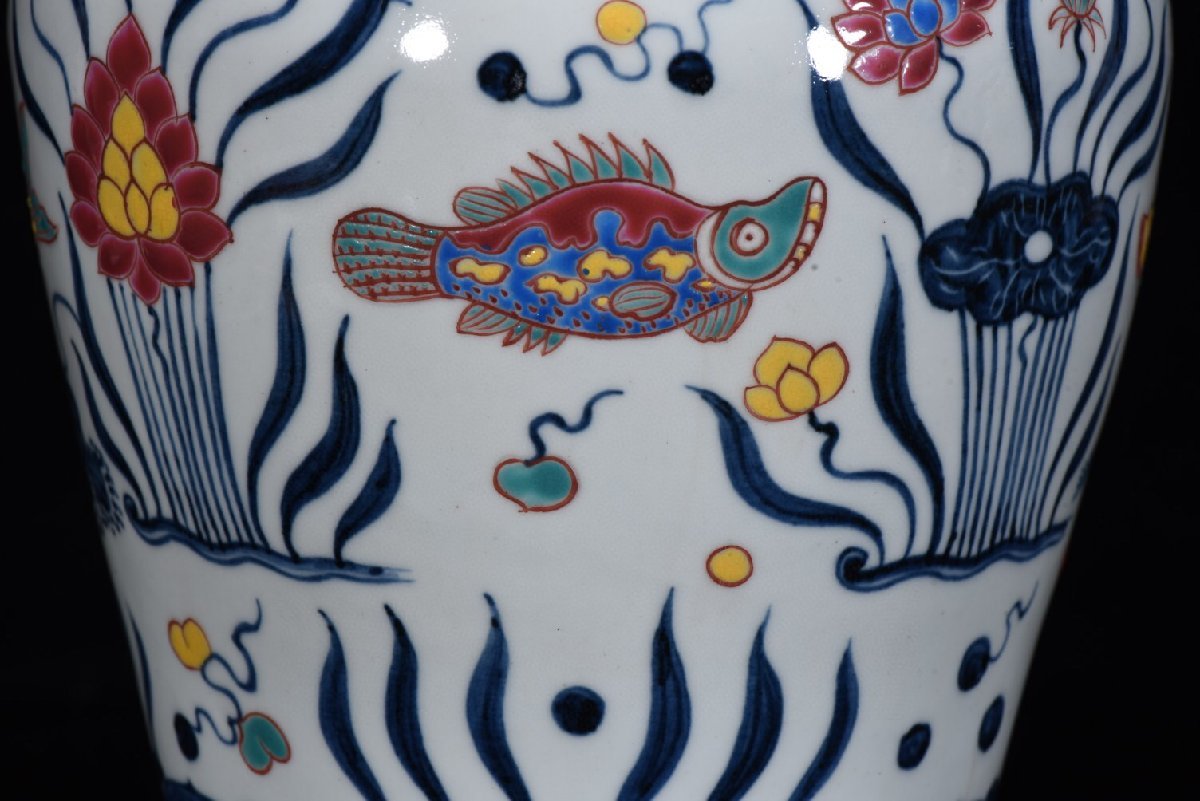 ◆古寳堂◆明 宣德年製款 青花 魚藻紋 梅瓶 古陶瓷品 極細工 古置物 古擺件 中国古美術 時代物 古董品_画像7