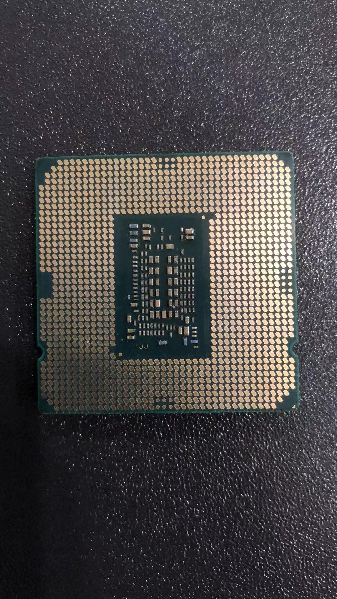 CPU インテルIntel Core I5-10600 プロセッサー 中古 動作未確認 ジャンク品 - 9846_画像2